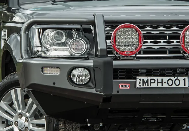 ARB Summit Front Bumper 2014  Land Rover LR4