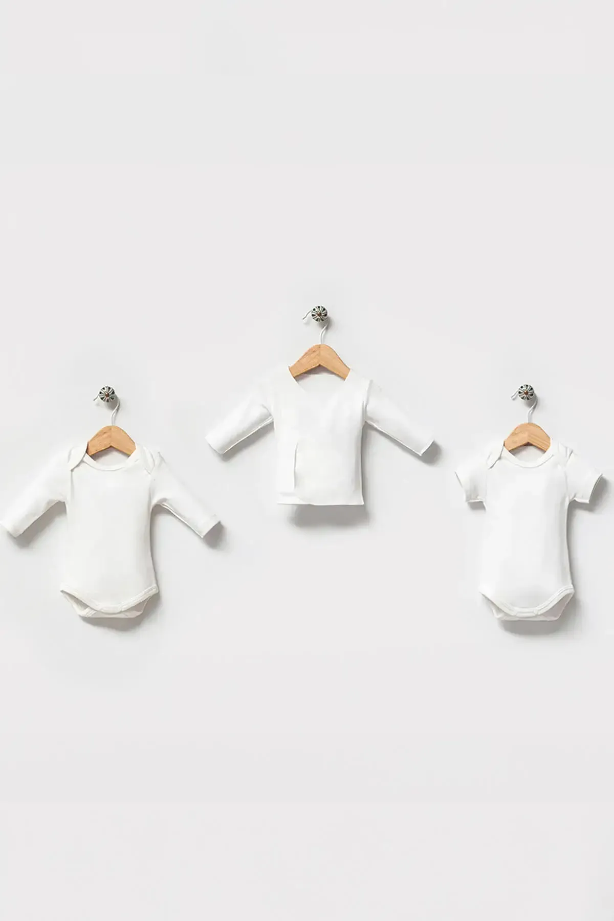 Axel Cream Newborn Coming Home Outfit (10 Pcs)