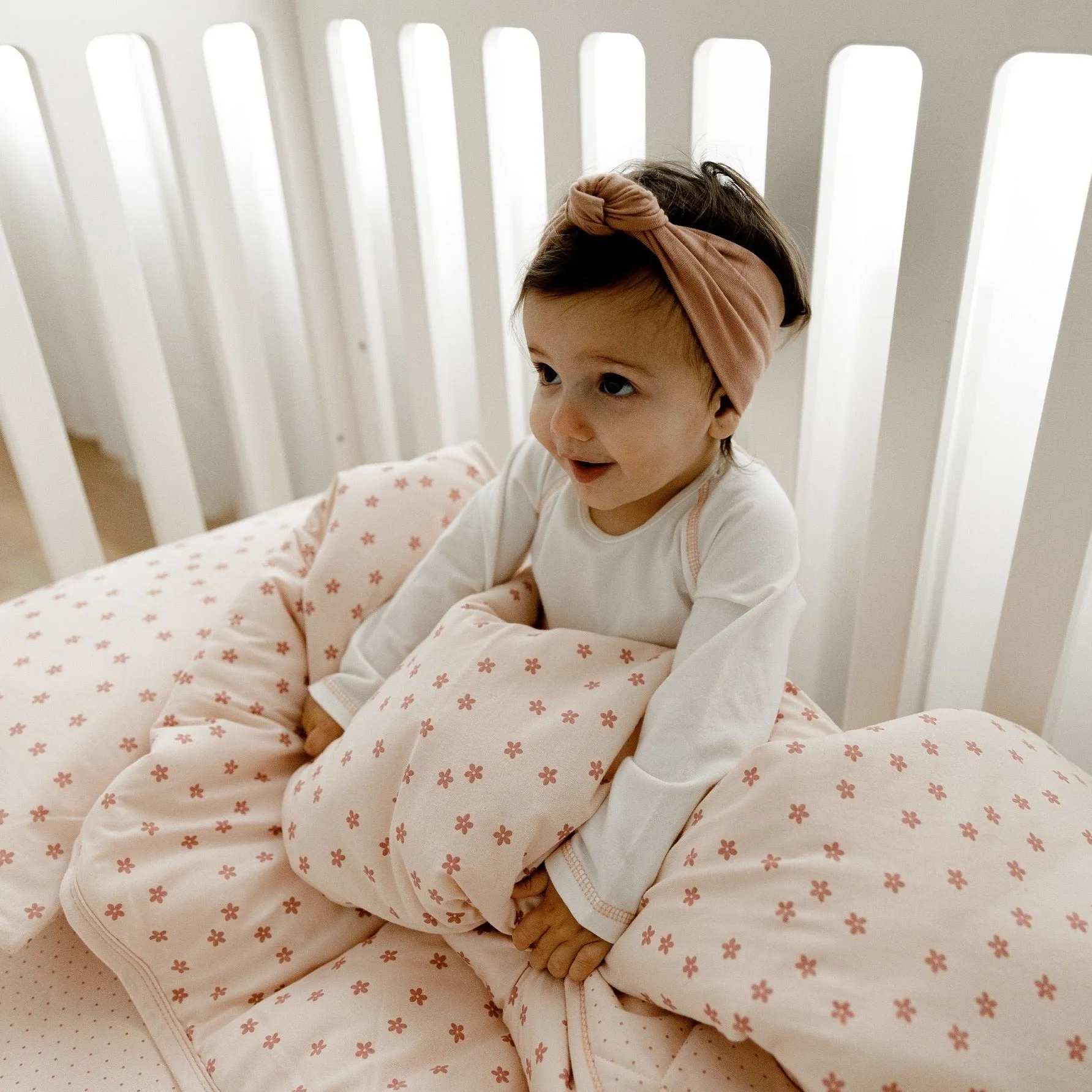 Ely's & Co. 4 Piece Baby Crib Set