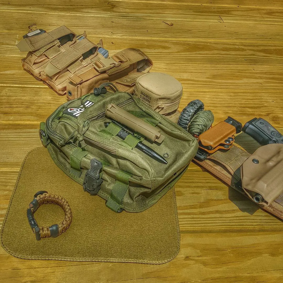 The Escape Evade Pathfinder: Military & Tactical Strap w/ SERE kit, Compass, Kevlar Saw, Cuff Key.