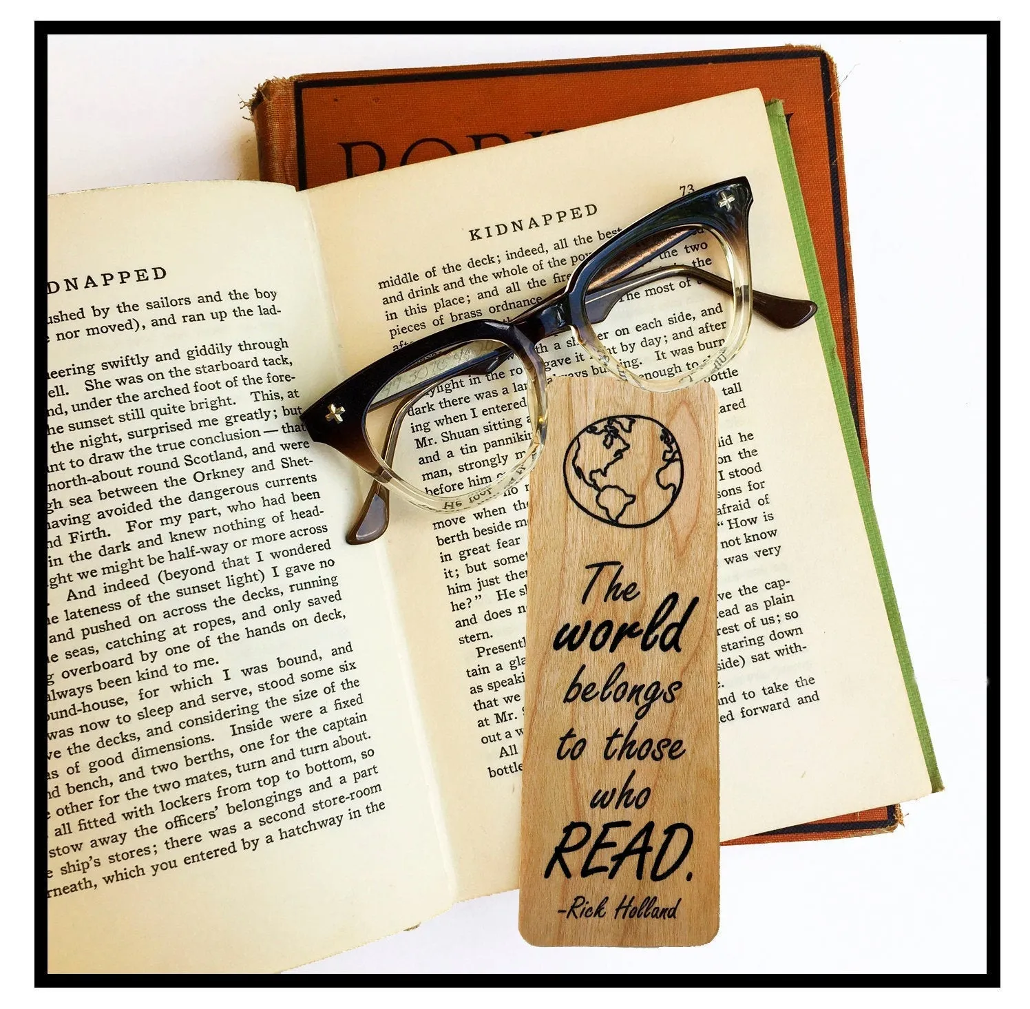 The world belongs to those who read - Wood Bookmark